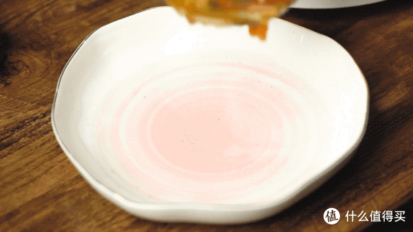 尝试了这款辣椒馅水饺，结果让人“冒火”