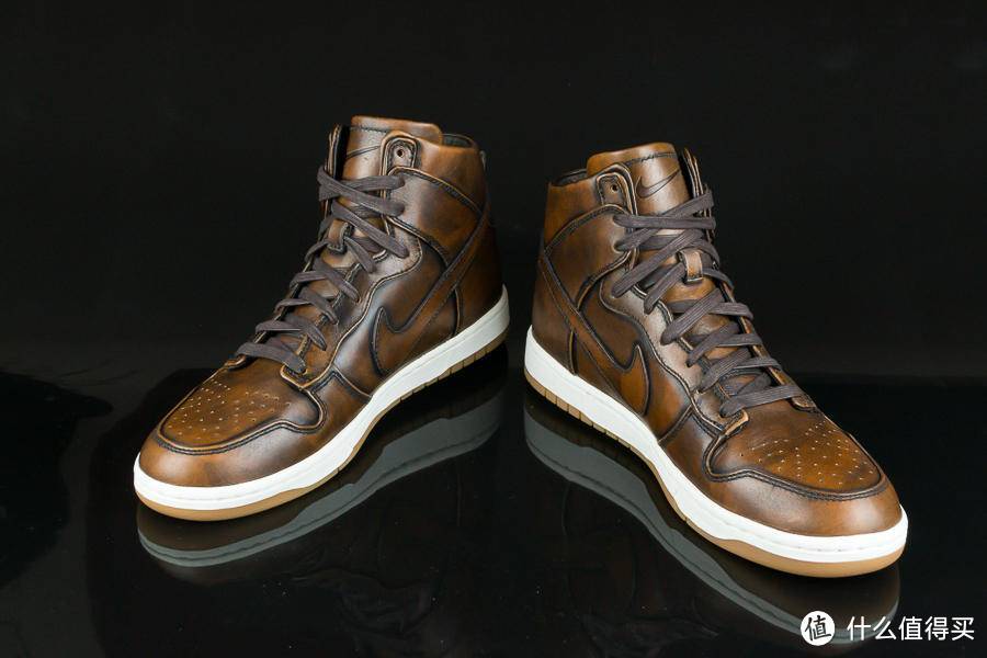 一双很少见很咔叽的Nike——Dunk Lux High Burnishd SP