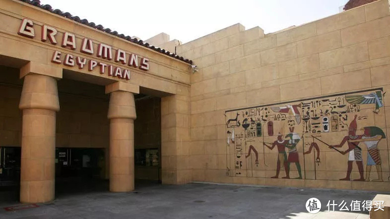 △ 埃及剧院建于上世纪20年代，见证了好莱坞的历史