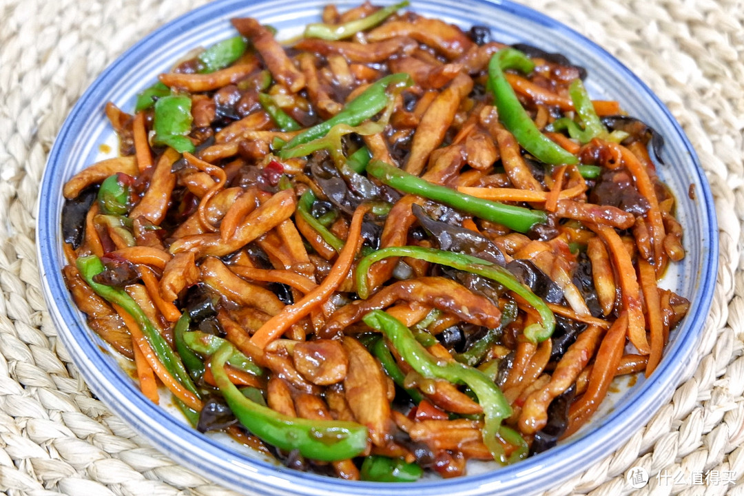 国民下饭!菜鱼香肉丝—鸡肉版,秒光三碗饭