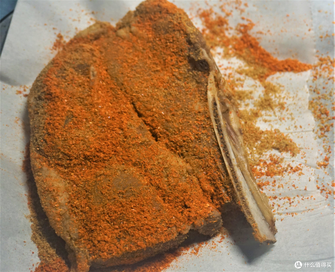 #我的拿手菜#暖男的深夜食堂----羊排吃不够，来试试皮脆肉酥的烤羊排吧