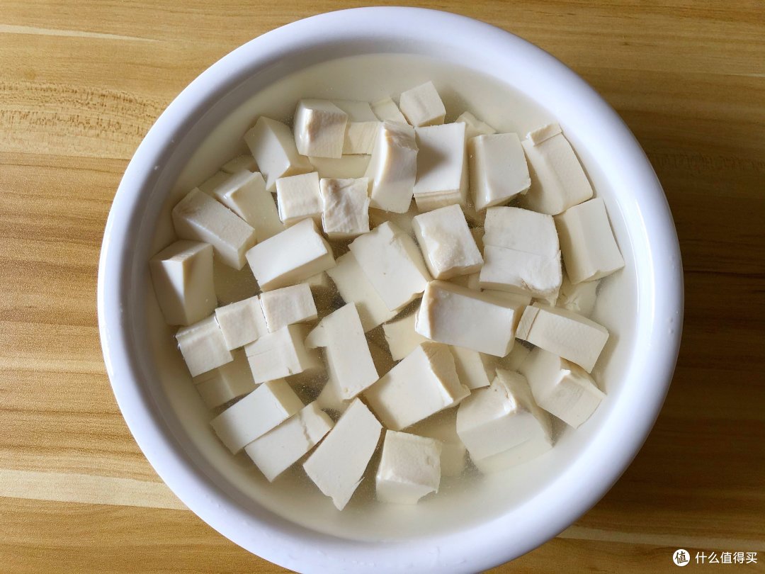用这三种食材一起煲汤,鲜美又补钙,比喝牛奶好,孩子要多喝