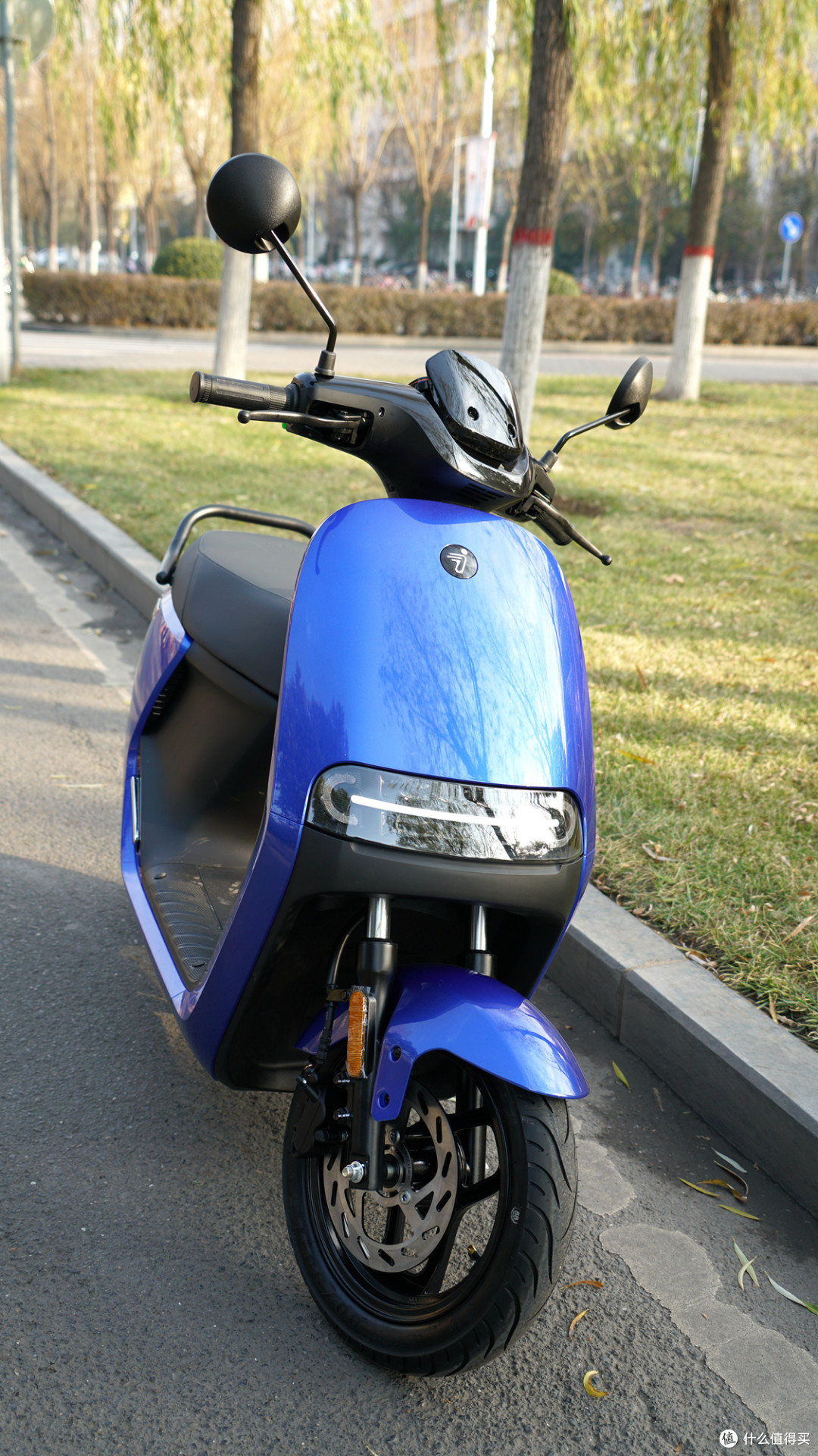 回头率100美丽优雅又安静轻盈穿梭在钢铁丛林中的迅捷精灵02九号