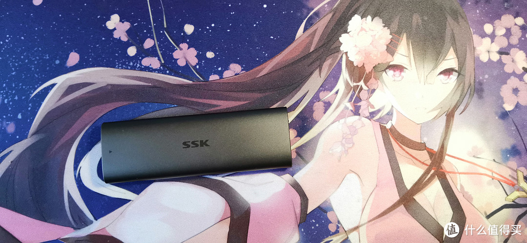 SSK M.2 NVME SSD硬盘盒 HE-C326 和紫光P100 512G的简单测试