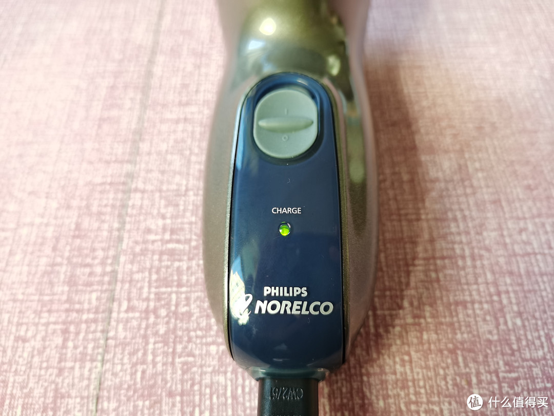 13年前的全新Philips剃须刀可否一战——飞利浦6844XL剃须刀开箱晒单