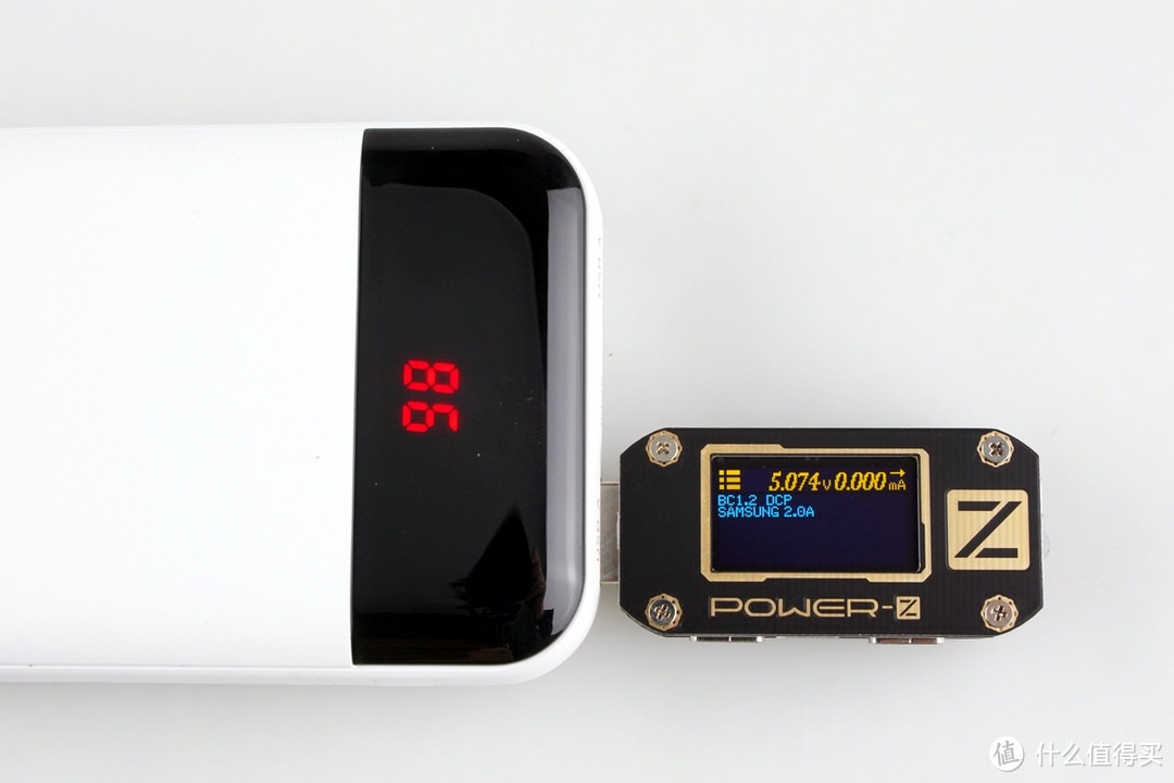PD、PE、QC等多协议加持,aigo E10000PD数显快充移动电源评测