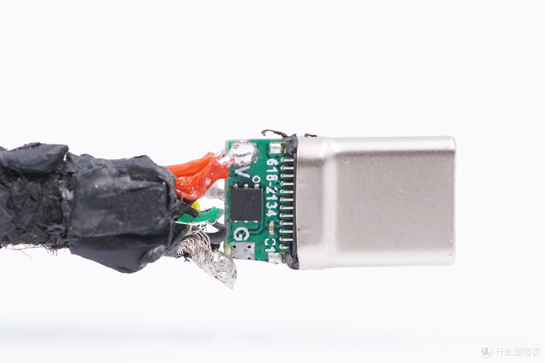 拆解报告：AENZR 100W USB-C to USB-C快充编织线
