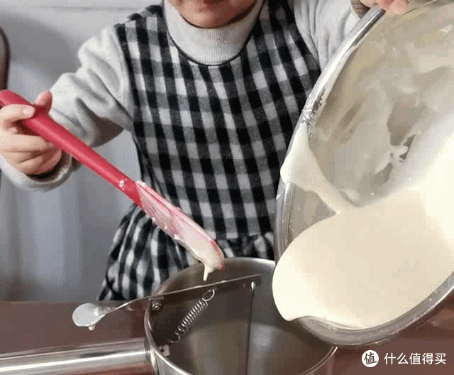 五岁萌娃亲手制做治愈甜点——鲷鱼烧