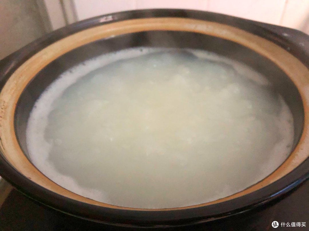 每天早餐不知道吃啥？试试这款粥，清淡美味又营养，老少皆宜