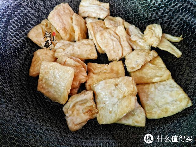 2月,不吃肉也要给孩子吃这菜,三天两头吃1次,营养美味比肉还香