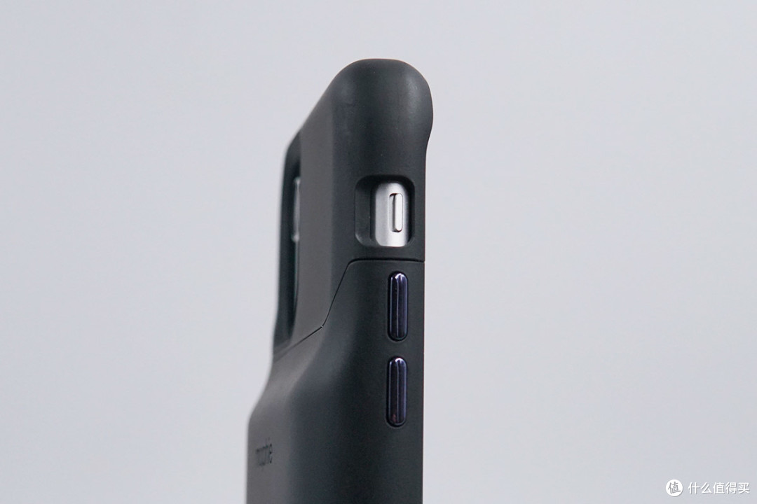 抛弃数据线,轻装出行,mophie iPhone11系列背夹电池保护套评测