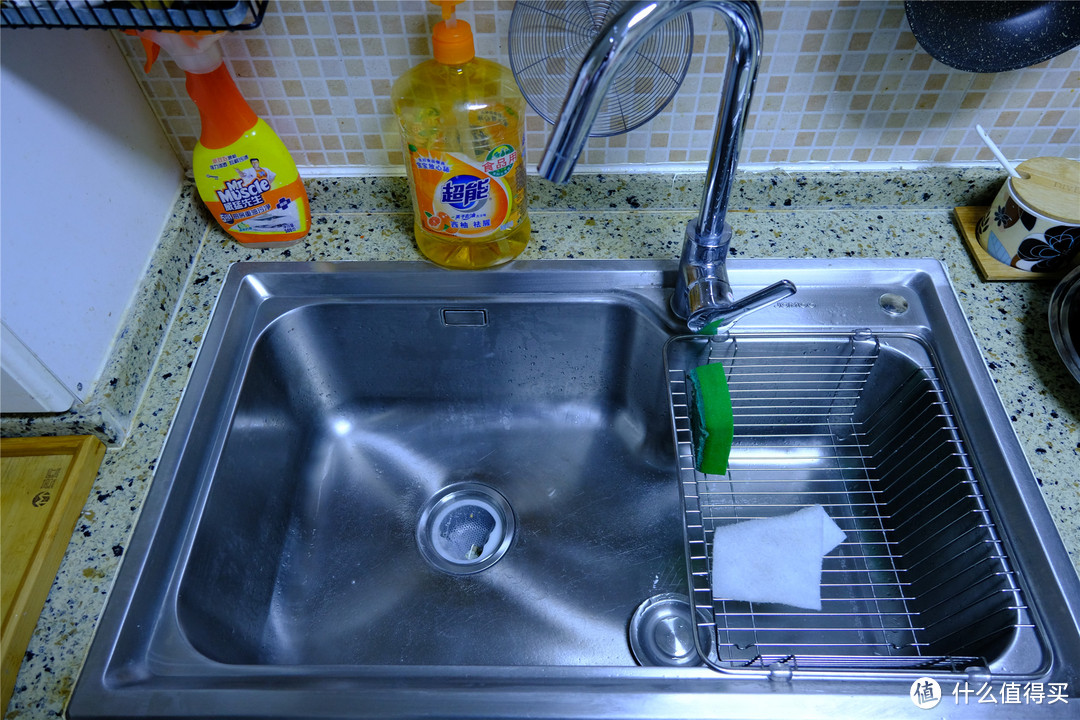 自己动手换个厨房水槽----九牧大单槽洗菜盆洗碗池