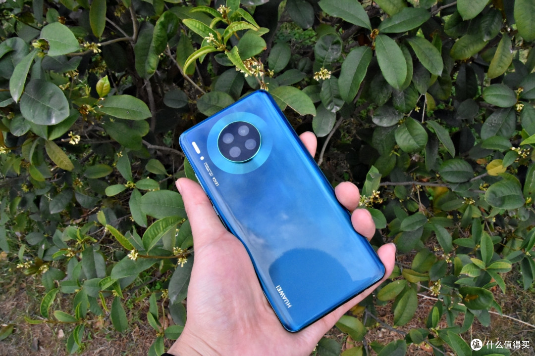 千挑万选，我哥选择了它，华为 Mate 30 5G 初体验