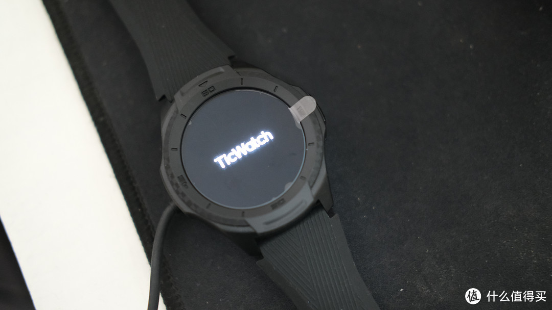 有颜有料的全智能手表，TicWatch S2运动系列初体验