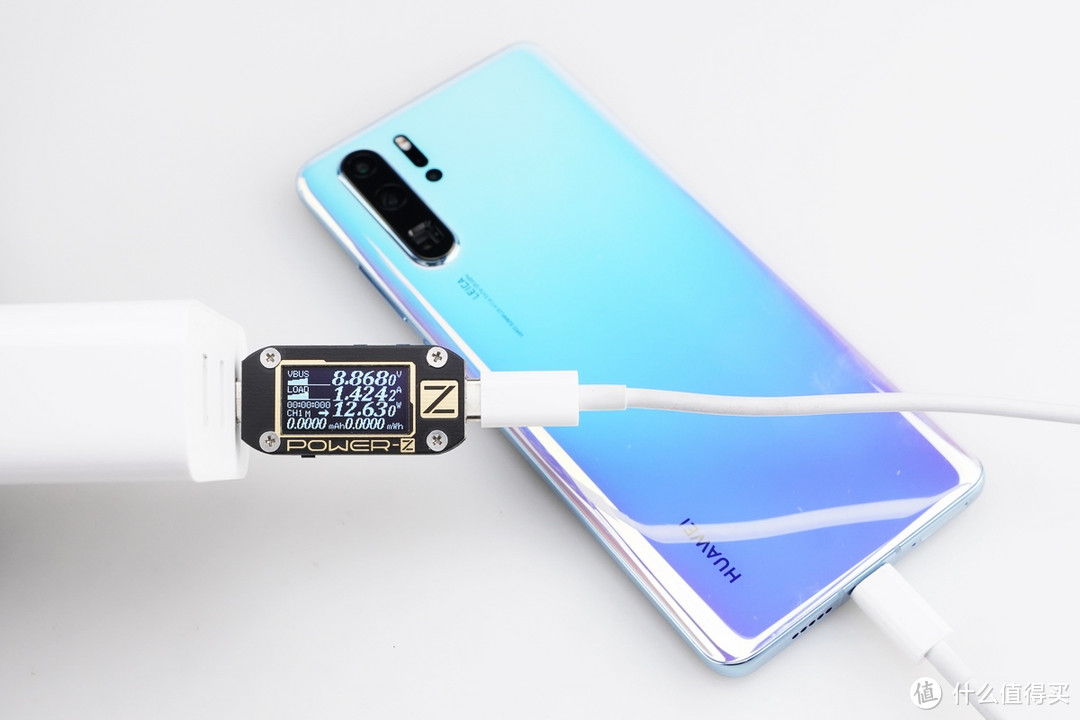 亲儿子加成支持ChargeTurbo,小米65W 2A1C充电器评测(AD653)