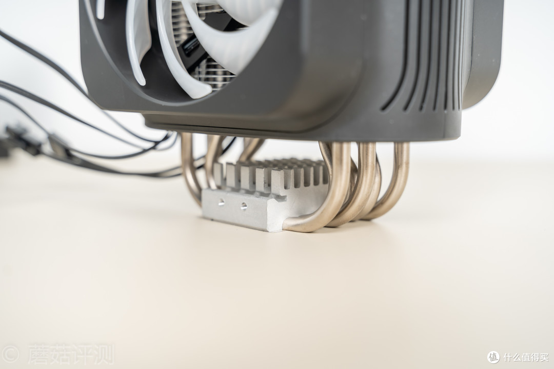 设计出色颜值高、超频三(PCCOOLER)东海逐鹿GI-D66A散热器 评测