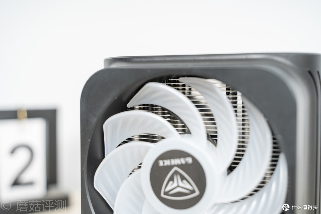 设计出色颜值高、超频三(PCCOOLER)东海逐鹿GI-D66A散热器 评测