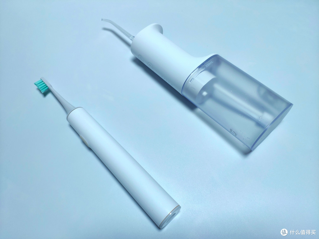 小米口腔护理领域再发力,推出米家电动冲牙器,冲完狠清爽