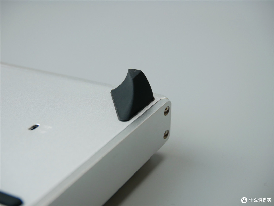 铝厂初体验——iQunix F60 蓝牙机械键盘