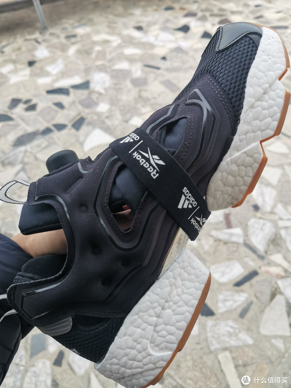 锐步、阿迪联名INSTA PUMP FURY BOOST开箱