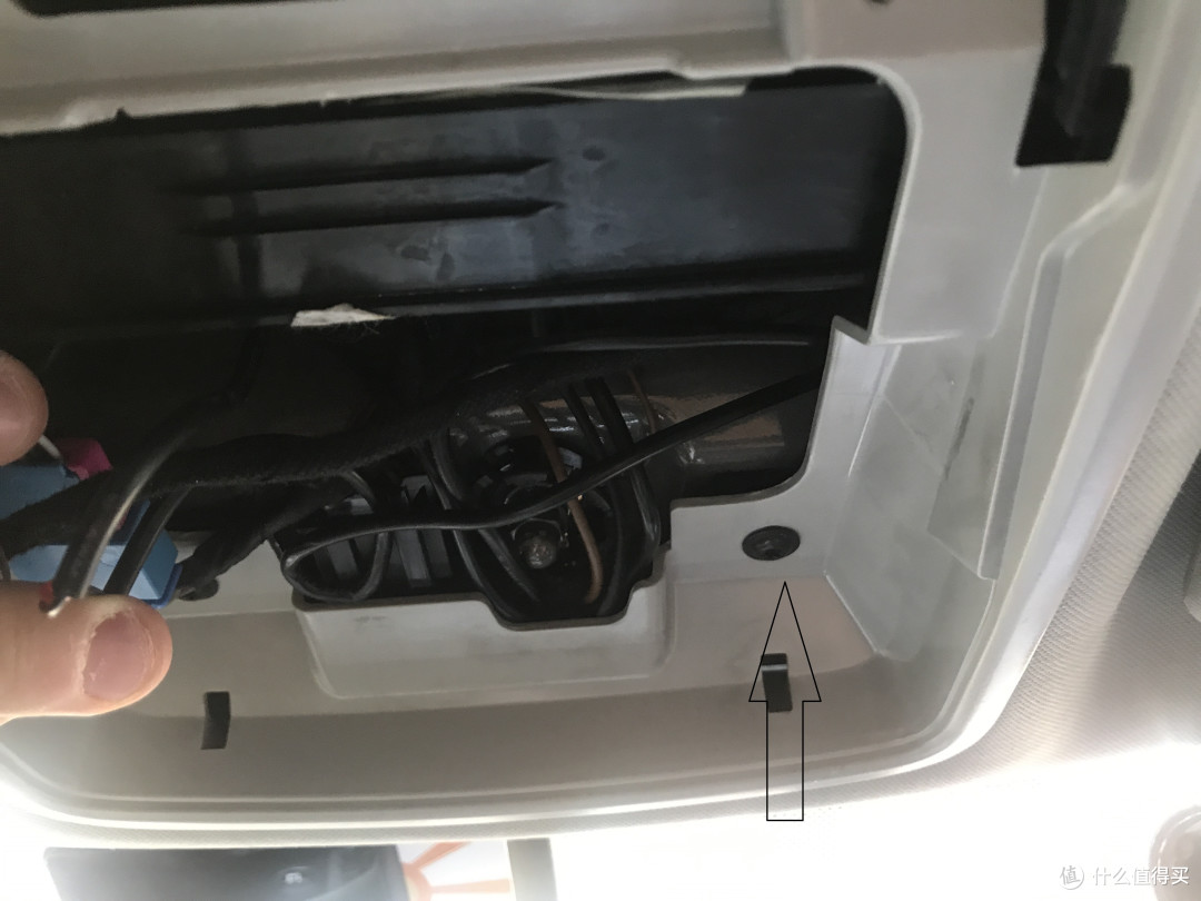闲着没事修了个车,迈腾阅读灯故障