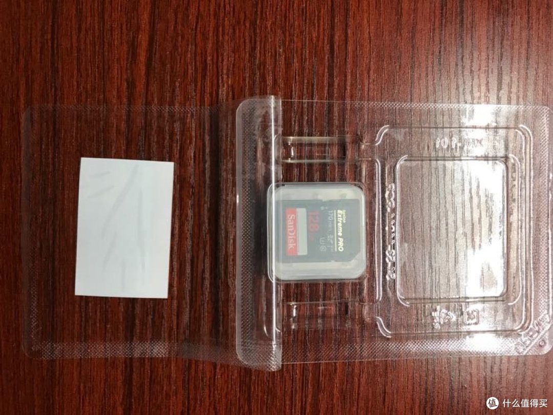 闪迪(SanDisk)128GB U3 C10 V30 4K至尊超极速SD存储卡开箱