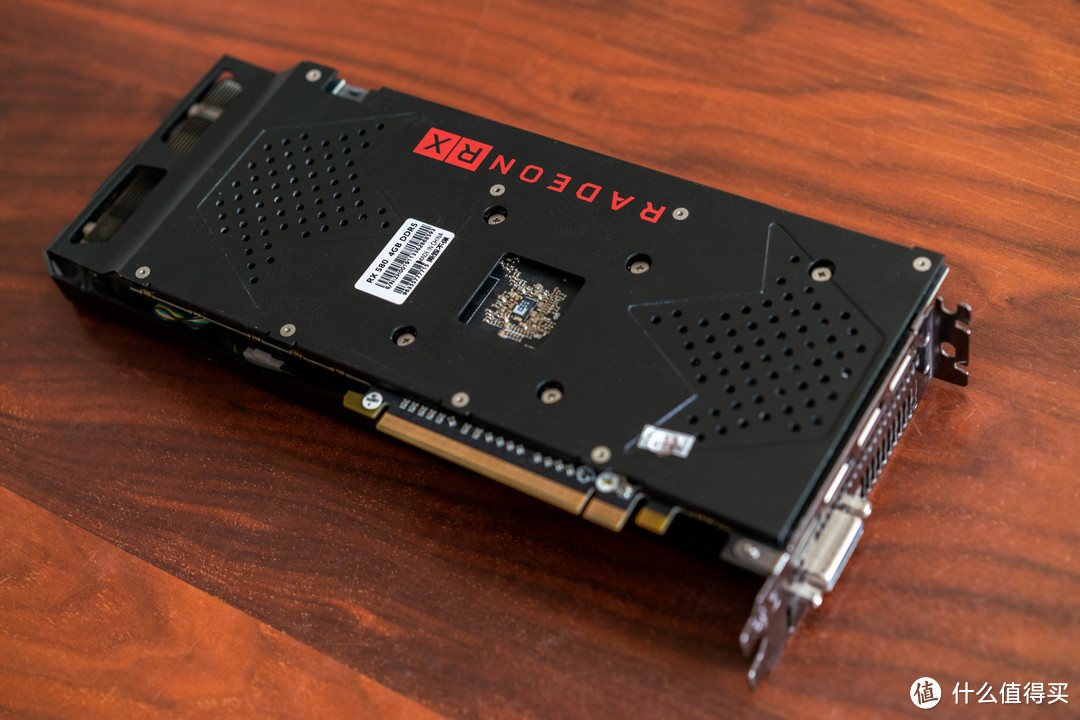amd矿卡日记:和蓝宝石的超白金相比,这块二手rx580矿卡个头太大了