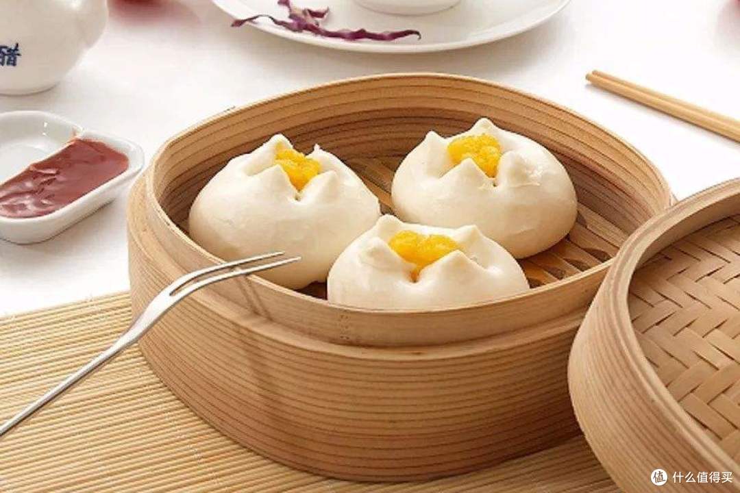 包子口味不嫌多，多种花样尝个遍