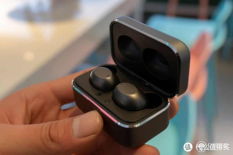 不是AirPods！延迟最低TWS耳机出自这个品牌，ABRAMTEK E4无线蓝牙耳机