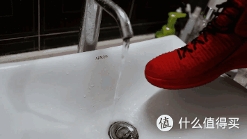 【万物测评】第一次买防水喷雾，我拿出来了珍藏多年的AJ