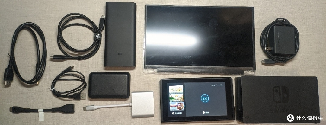 左侧为便携版,右侧为原装设备