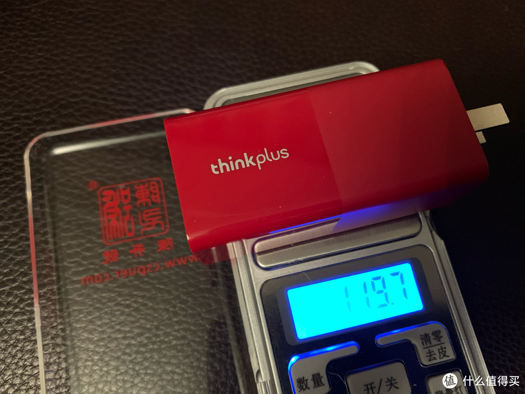 联想thinkplus口红电源到底好不好用？45w、65w买哪个好？