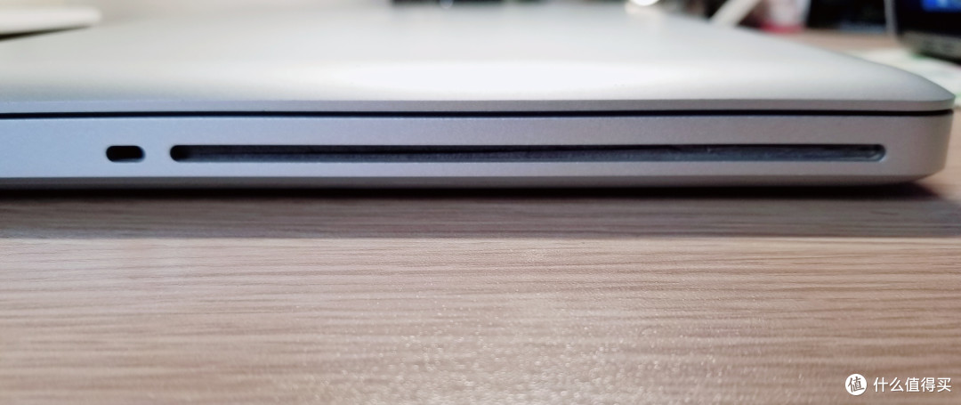 跨越九年的MacBook Pro伪开箱