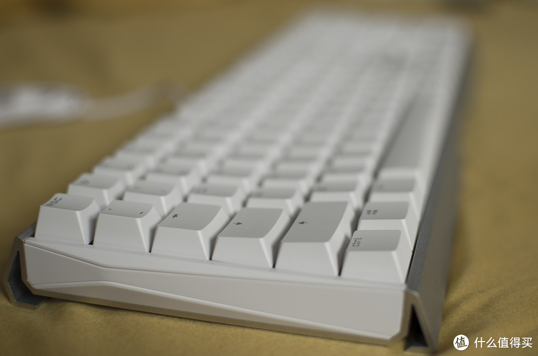 送给媳妇的复工礼物——Cherry MX 3.0s RGB机械键盘