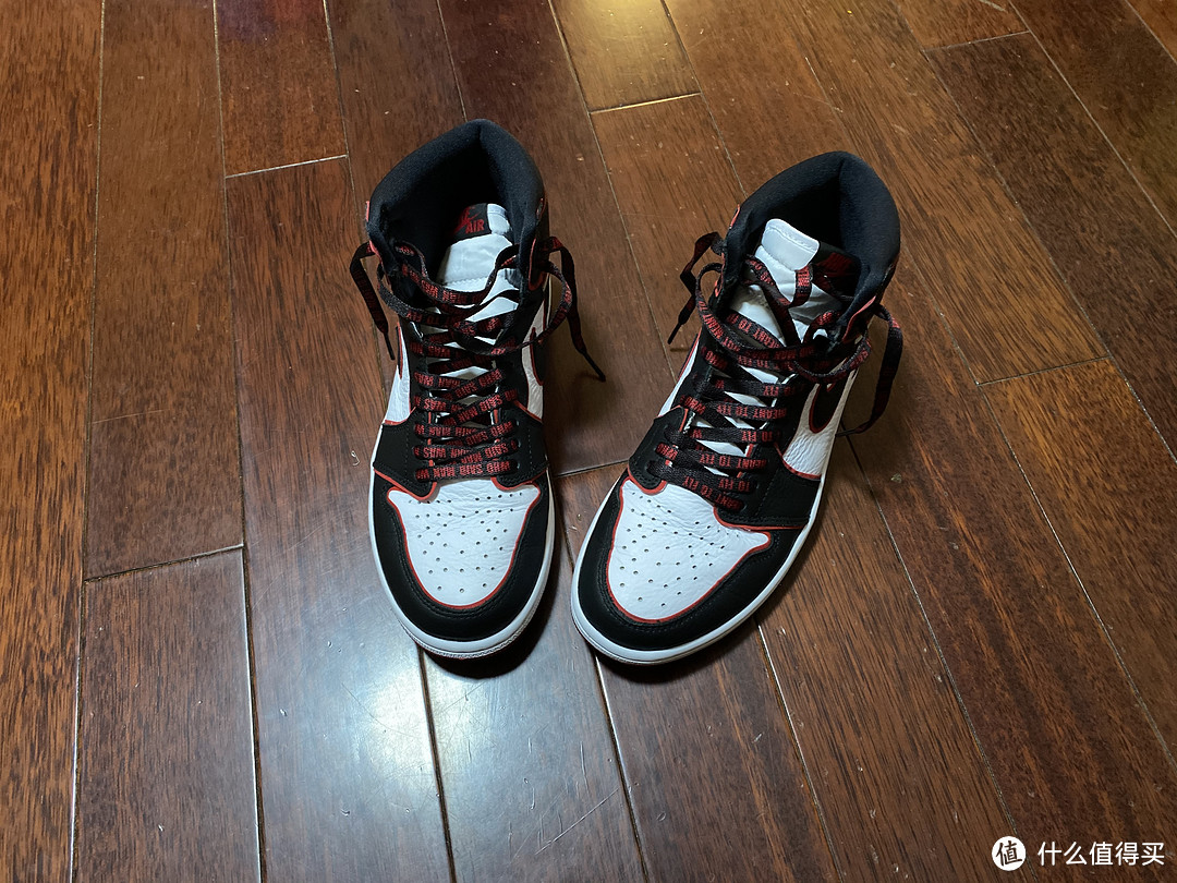 不涨价的Air Jordan 1复刻篮球鞋