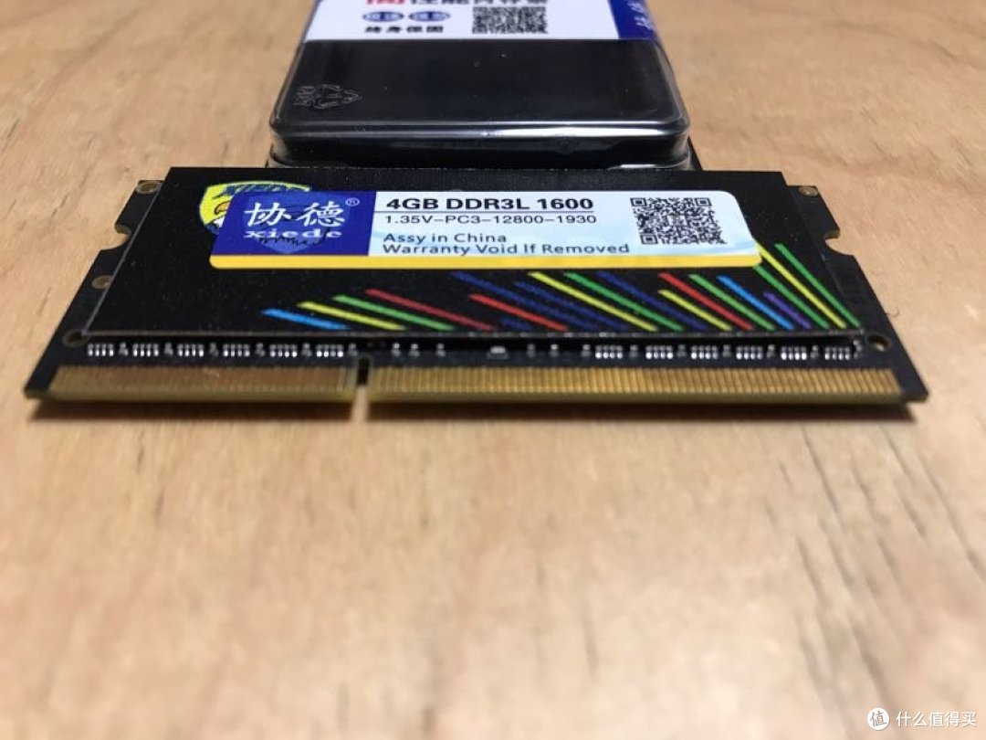在家办公逼我用10年前轻薄本剪辑视频,导个1分钟视频用半小时,换内存