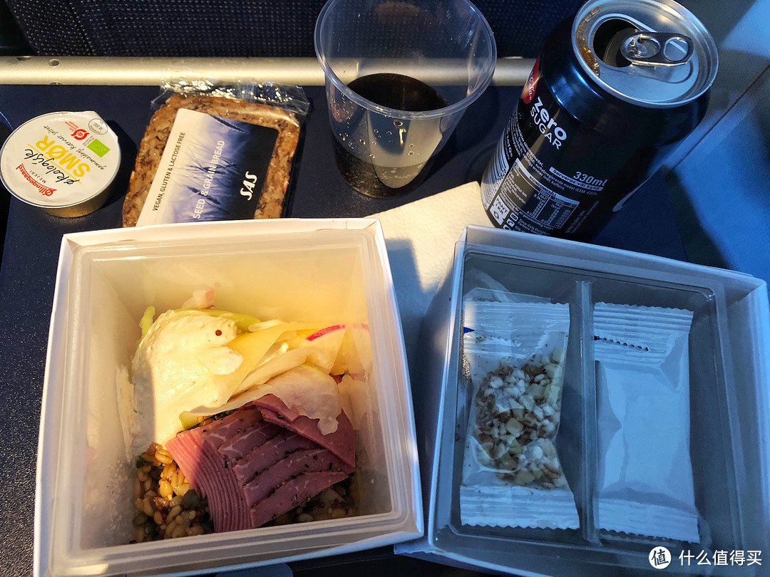 北欧航空 欧洲内经济舱 EDI-ARN/ 评价北欧航空餐盒