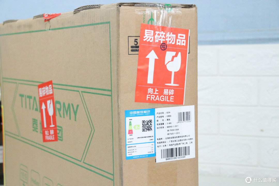 游戏一定要大屏,才爽?你错了!小屏电竞显示器同样很爽