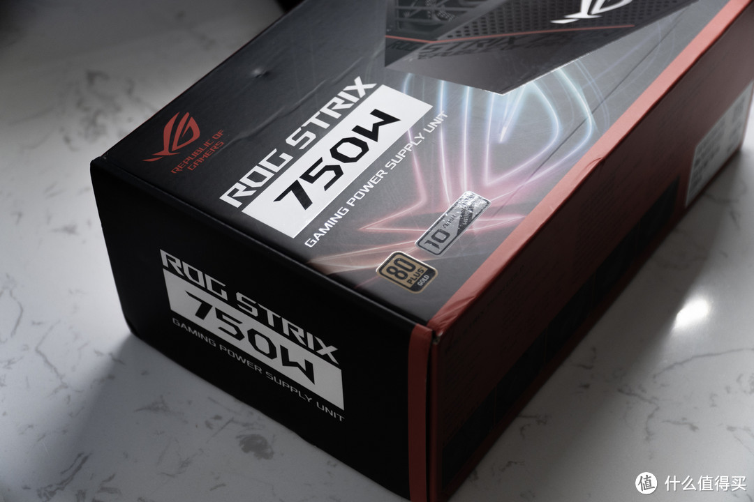 贵吗？不贵呀！ROG STRIX 750W 雷鹰 开箱装机简评