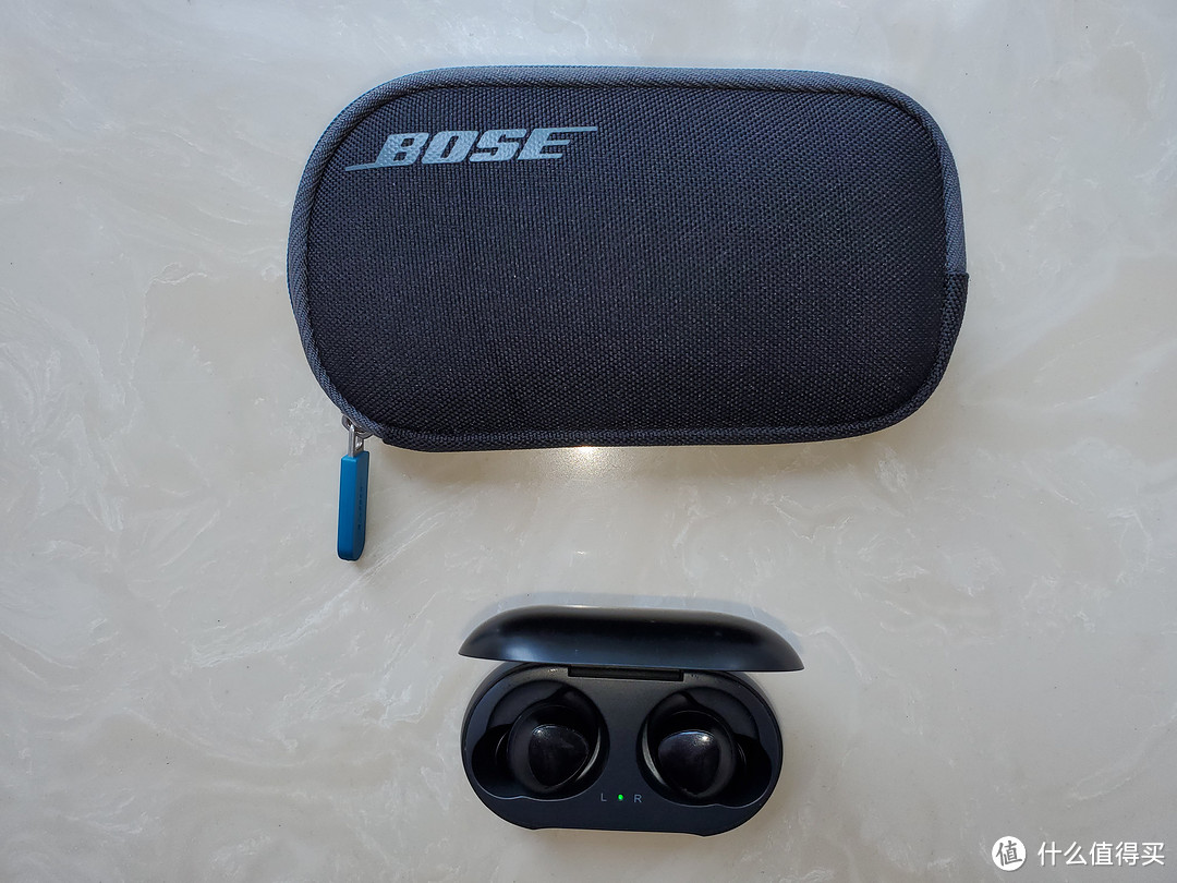 BOSE QC20 和 Galaxy Buds