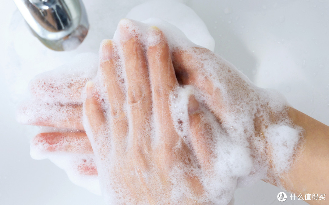佐敦朱迪自动洗手液泡沫机，让洗手既有乐趣，又不浪费洗手液