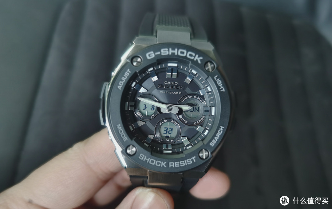 性情不稳定而产生的再次冲动消费：卡西欧 Casio GST-W300