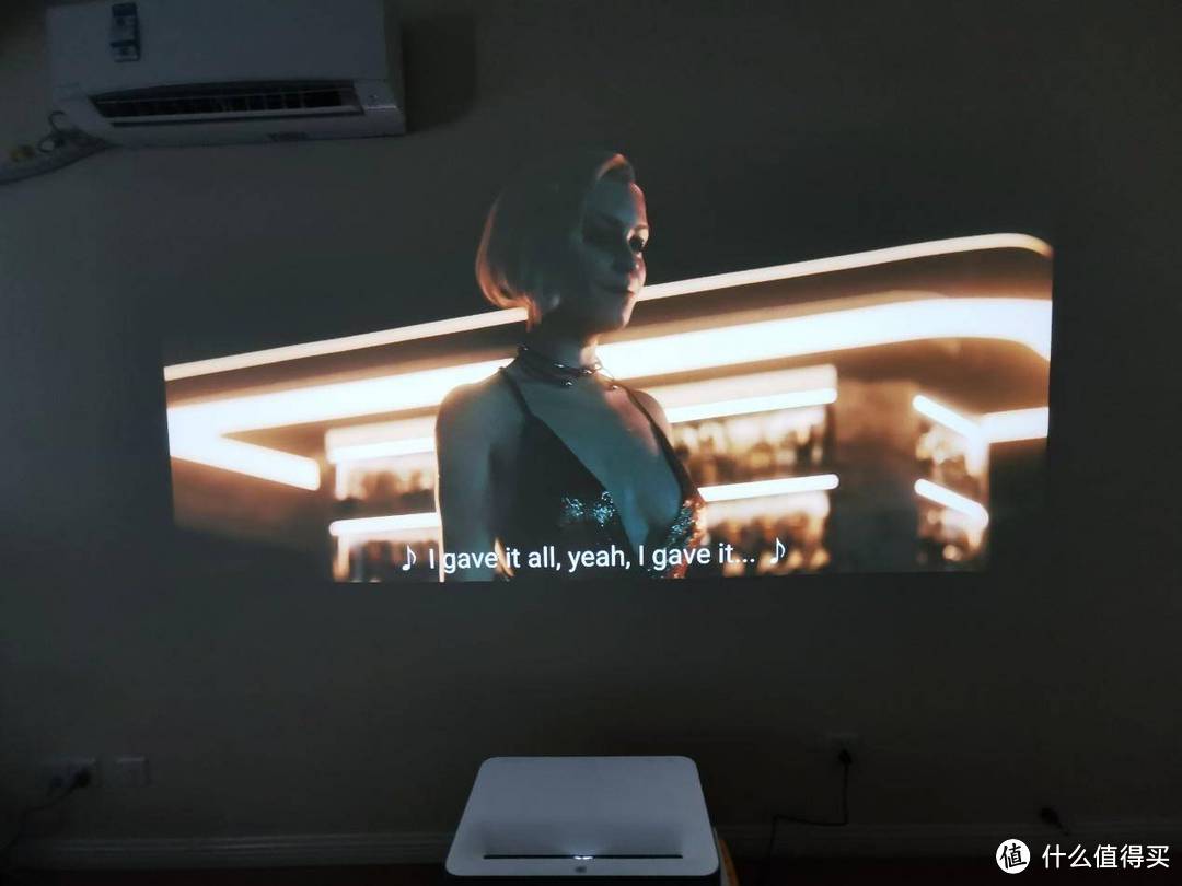 液晶电视、激光电视、投影仪,到底怎么选?
