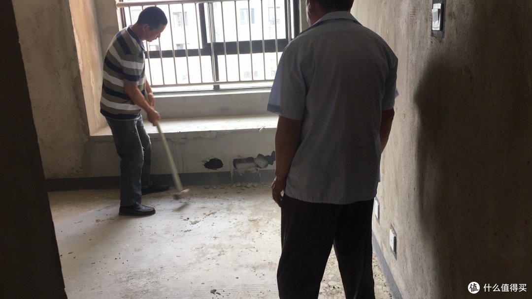 拆飘窗