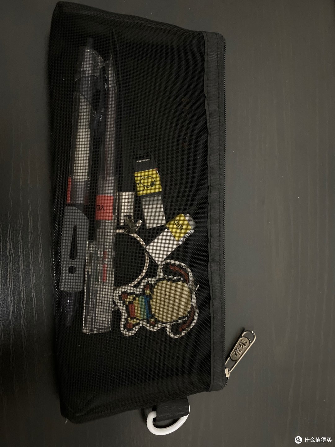 不知道买什么送的笔袋。