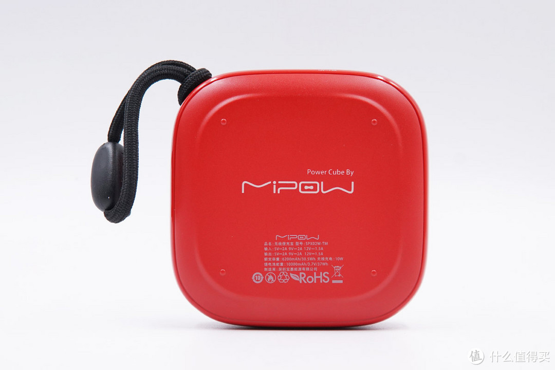拆解报告：MIPOW麦泡POP CANDLE多用途无线充电宝SPX02W-TM