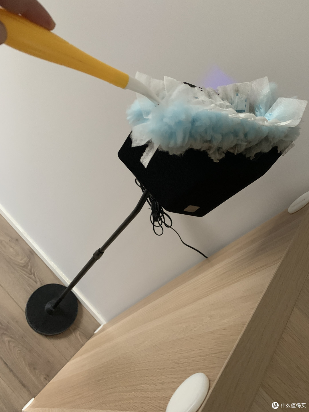 打扫卫生的利器:Swiffer Dusters VS花王静电除尘掸(拖)扫灰比抹布好用几百倍!