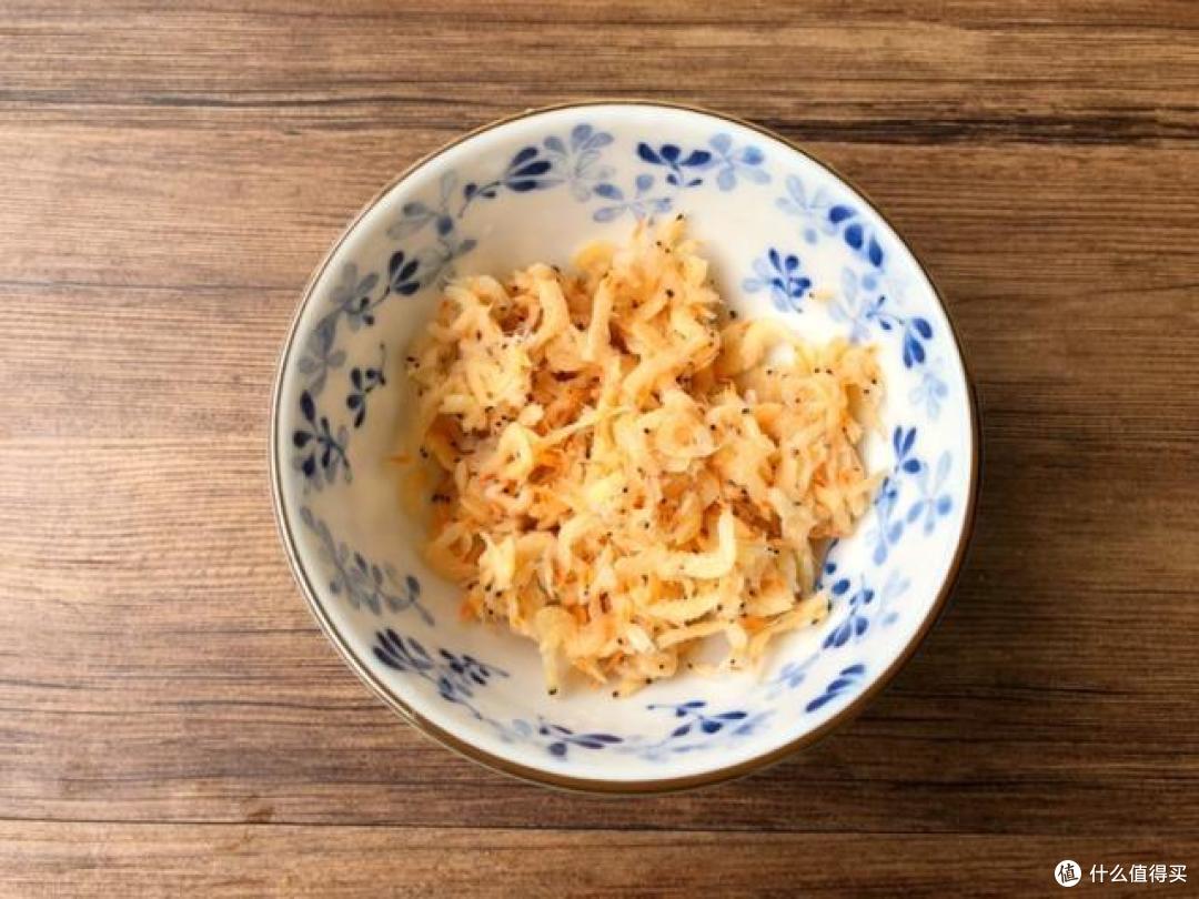 这道汤清淡美味,好喝不上火,家人都很喜欢