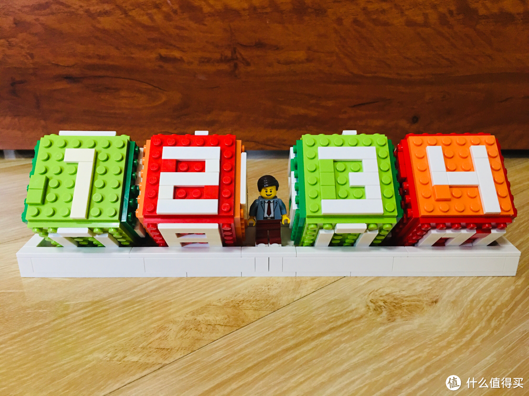 这么大个的骰子见过没？LEGO 40172乐高台历开箱晒物