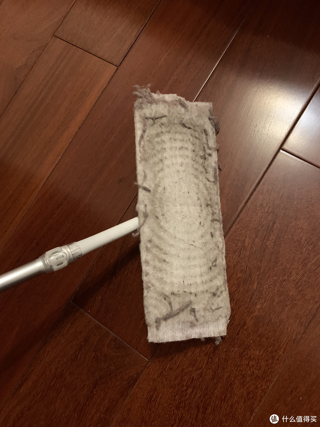 打扫卫生的利器：Swiffer Dusters VS花王静电除尘掸(拖）扫灰比抹布好用几百倍！